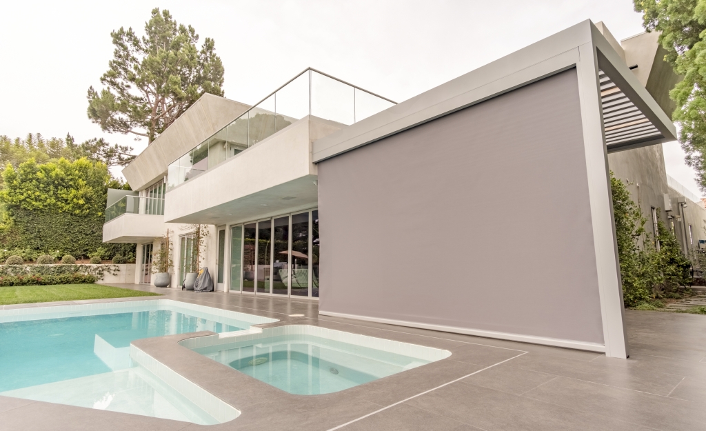 Pérgola aluminio Renson Camargue - Nunue Interiorismo en Sitges, Barcelona