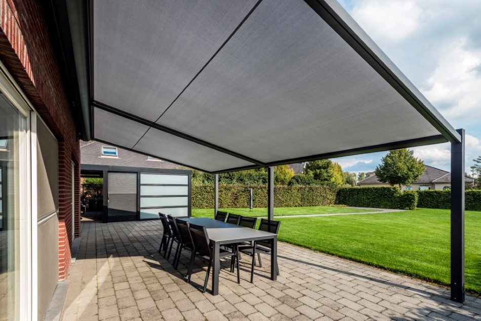 Lapure Retractable Awning